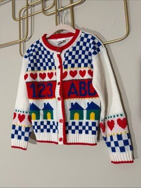 Est size 4 Little Funky Sweater/Cardigan